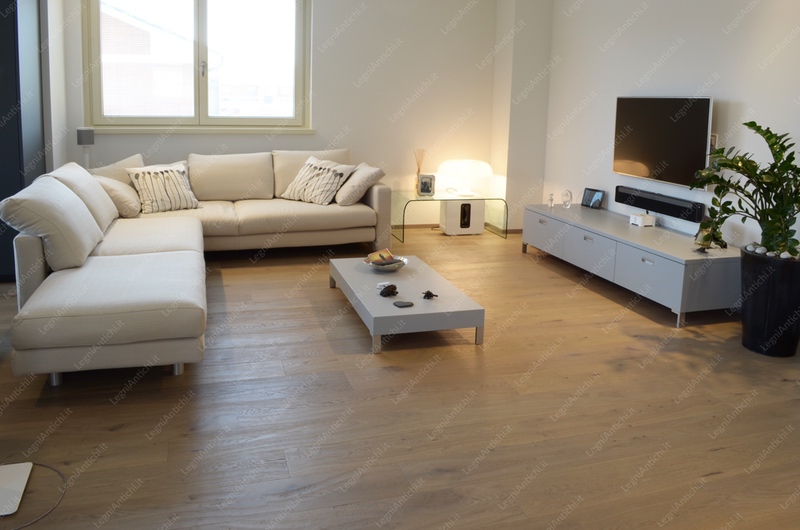 sala-parquet_rovere_brondello