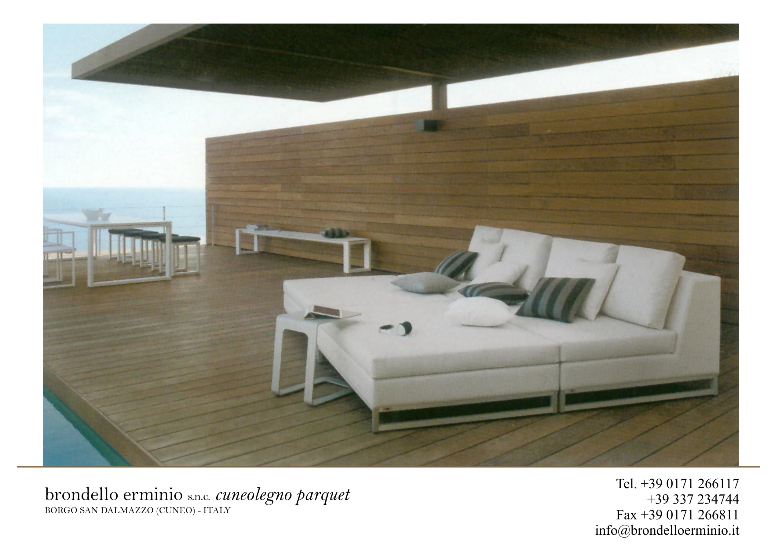 legno-esterni-terrazza-piscina