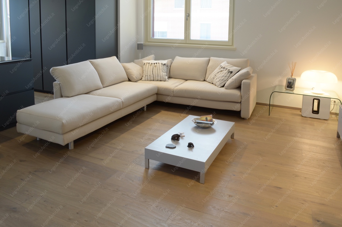 sala-parquet-in-olmo-simile-rovere